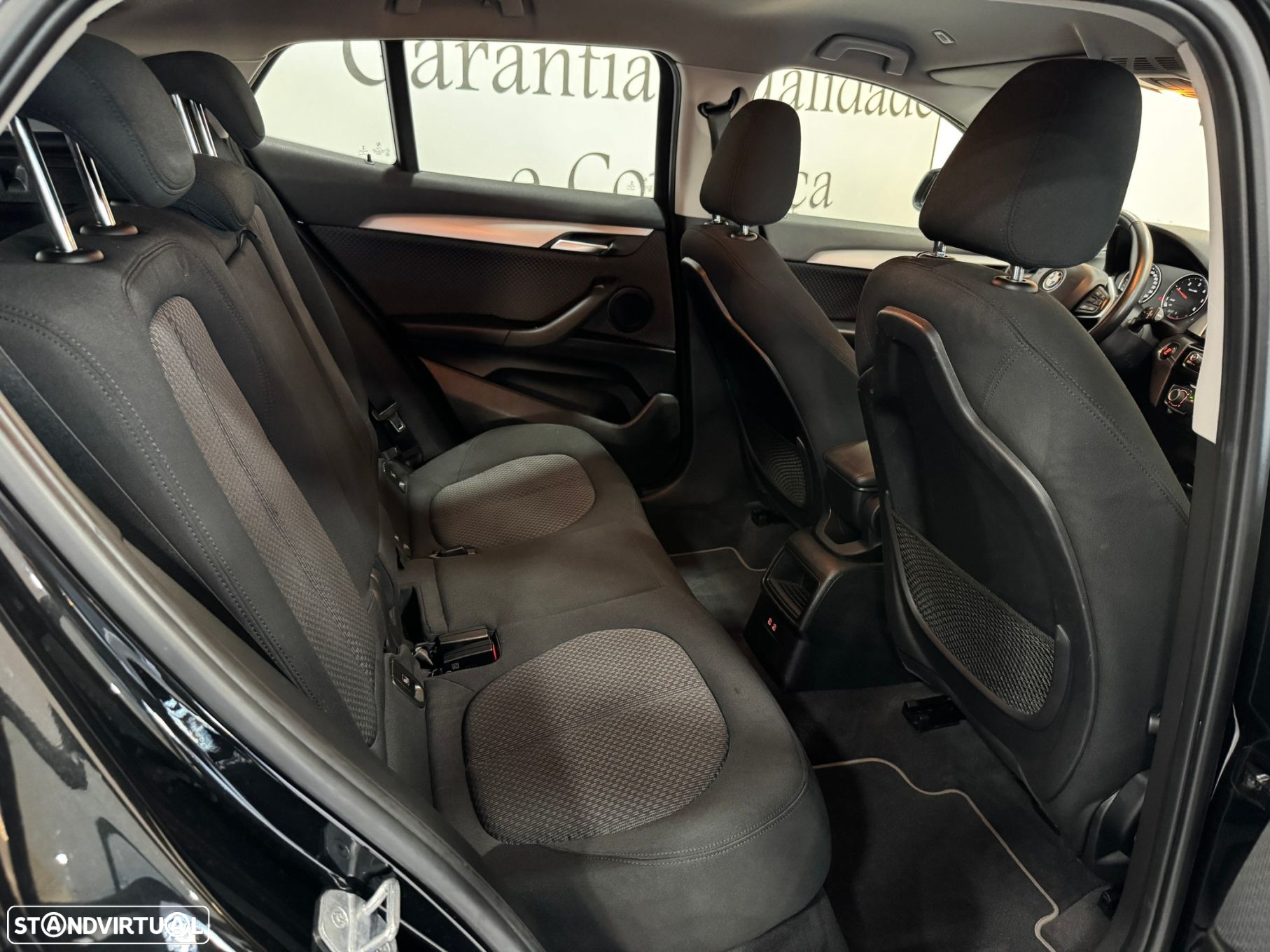 BMW X2 16 d sDrive Advantage - 38
