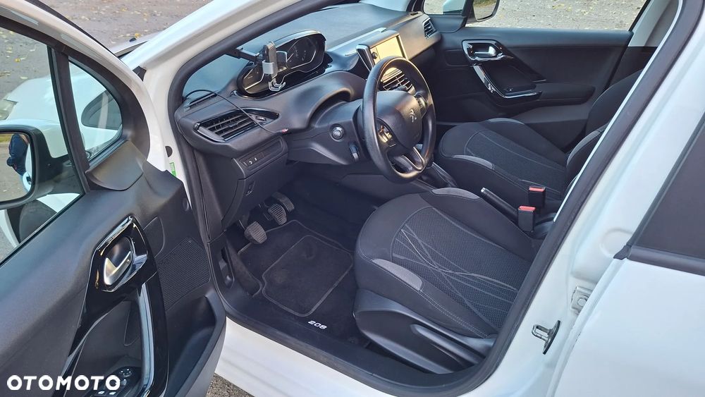 Peugeot 208 1.4 HDi Active Pack - 9