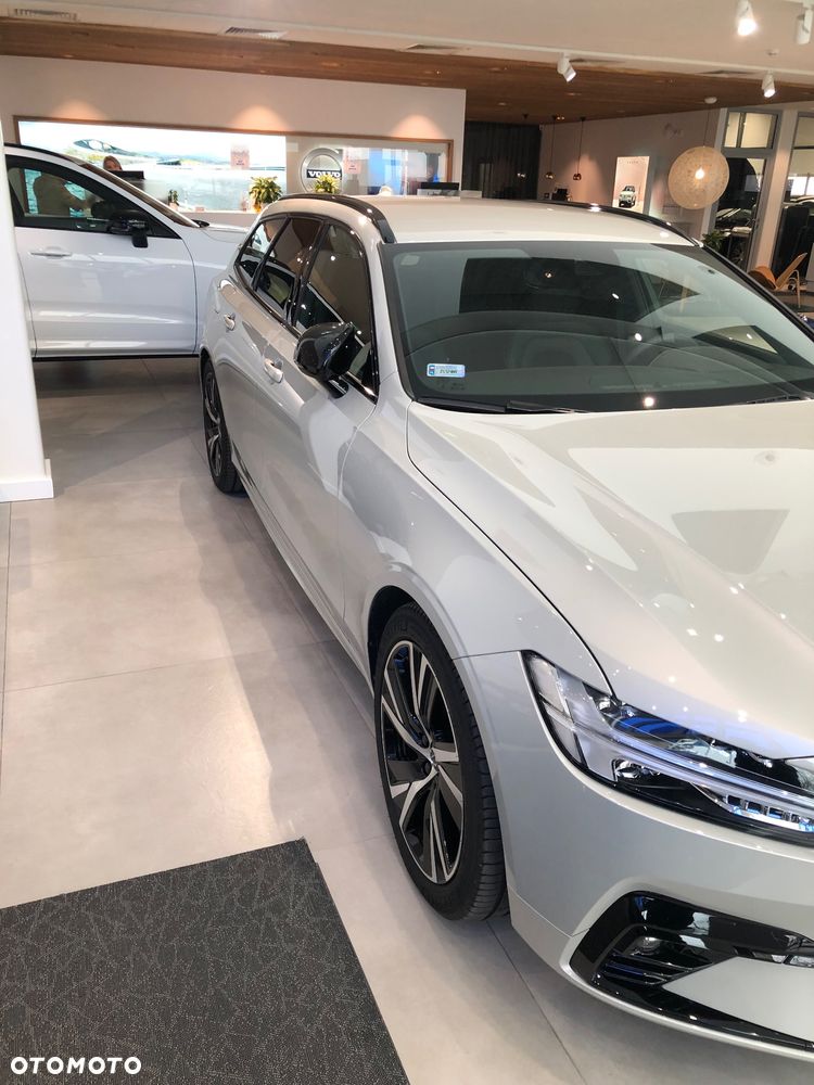 Volvo V90 D4 AWD R-Design - 6