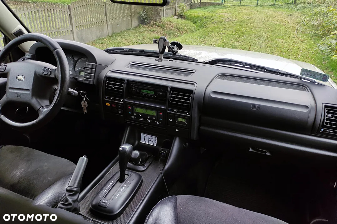 Land Rover Discovery - 5