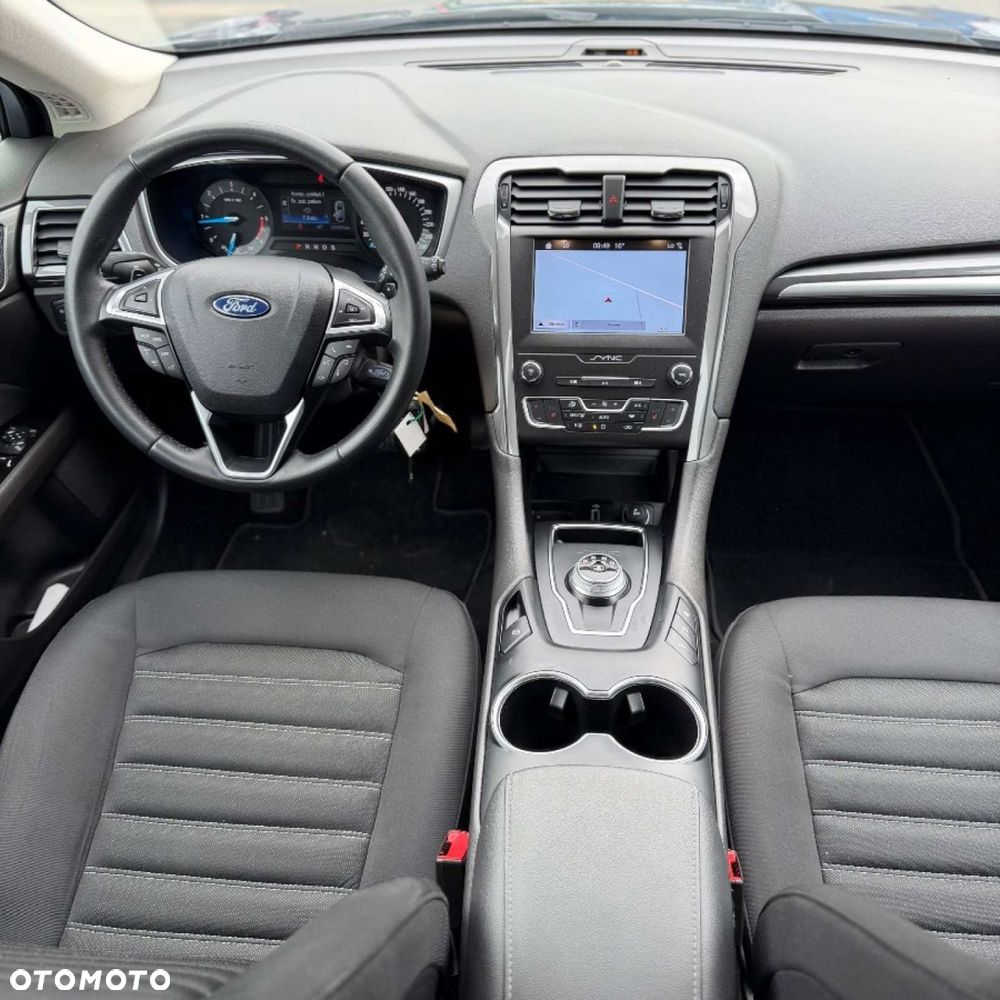 Ford Mondeo - 27