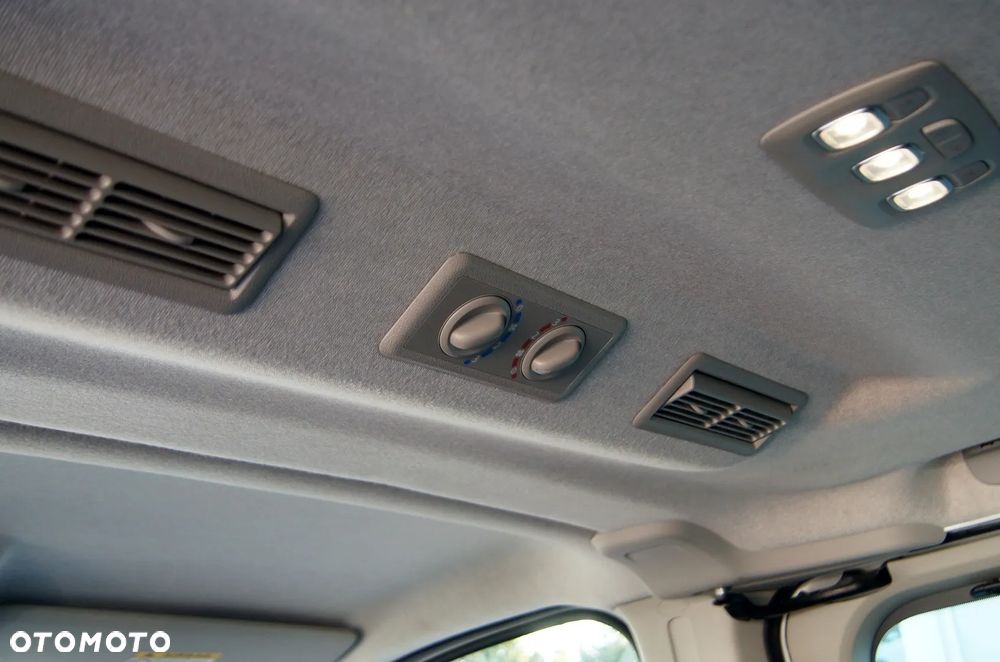 Renault Trafic - 13