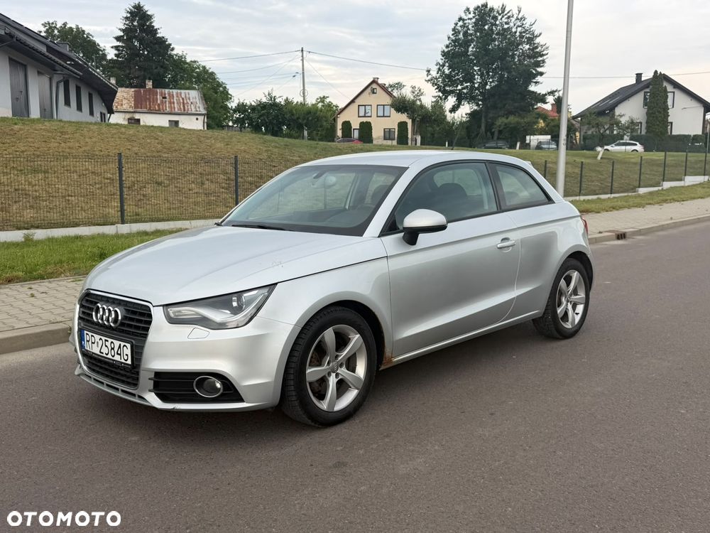 Audi A1 3-drzwiowe 1.6 TDI S line edition - 1