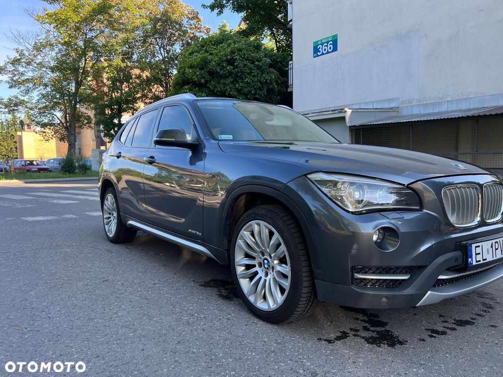 BMW X1 xDrive18d - 10