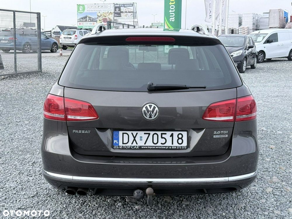Volkswagen Passat - 8