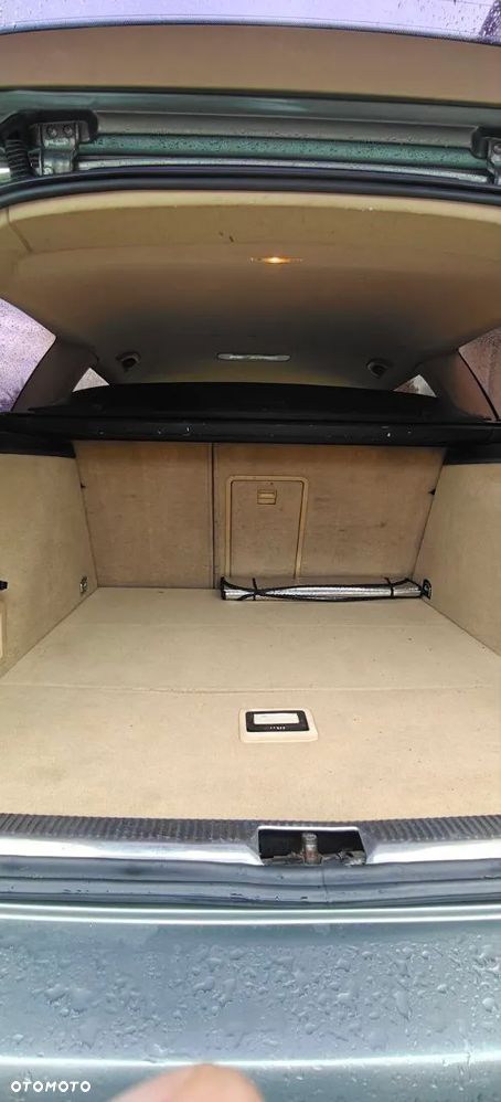 Volkswagen Passat - 14