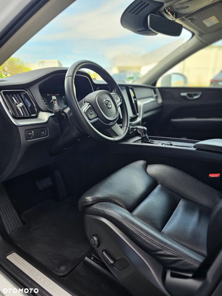 Volvo XC 60 - 16