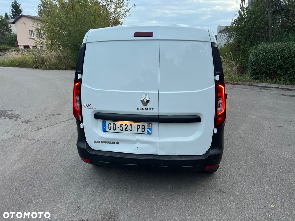 Renault EXPRESS - 8
