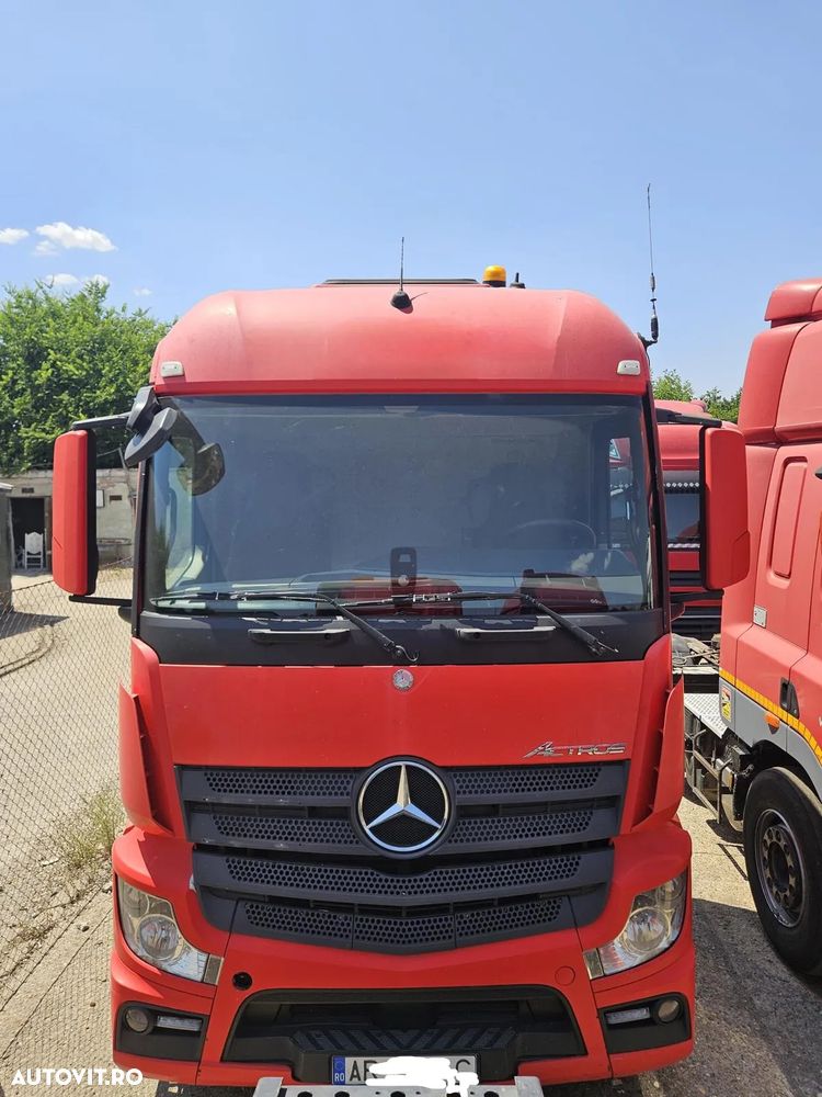 Mercedes-Benz Actros - 2
