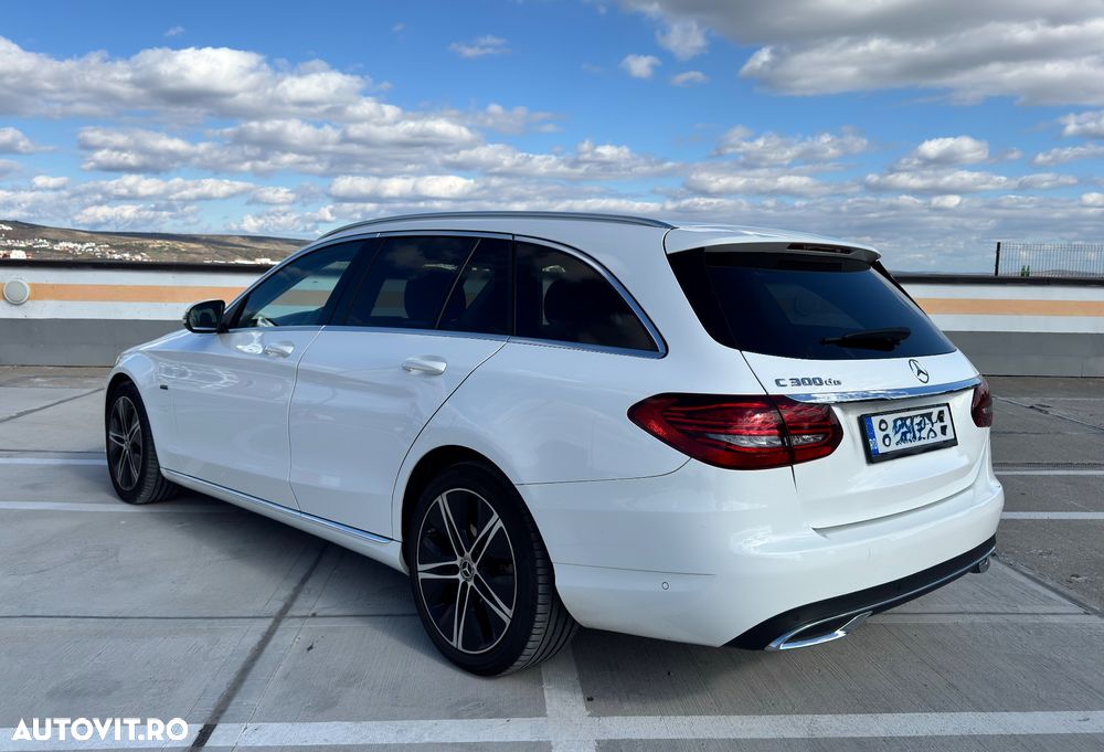 Mercedes-Benz C 300 de T 9G-TRONIC Avantgarde - 4