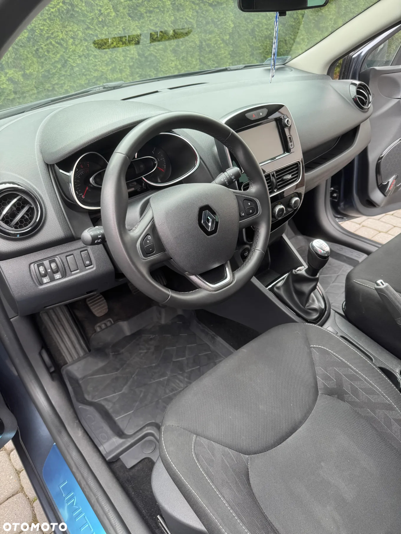 Renault Clio 0.9 Energy TCe Limited - 19