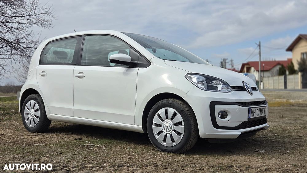 Volkswagen up! 1.0 MPI High - 5