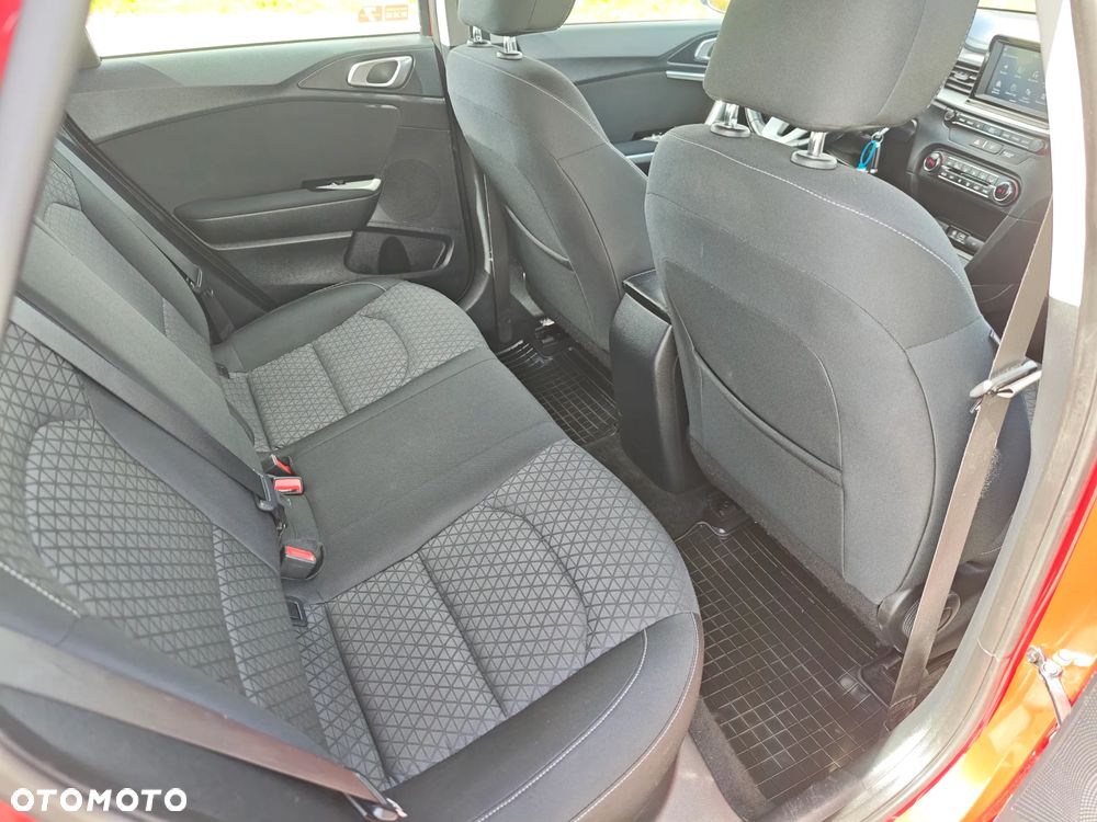 Kia Ceed 1.4 T-GDI M Max - 22