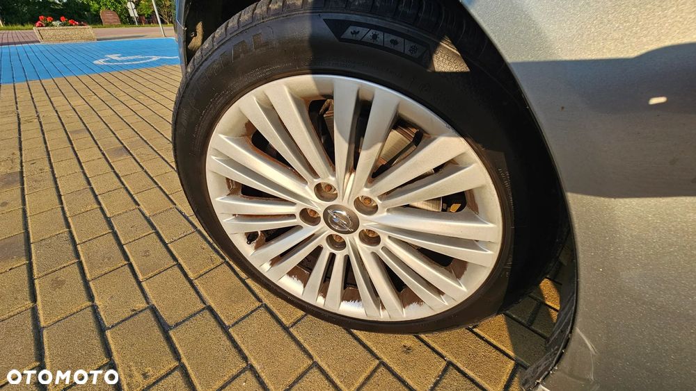 Opel Insignia 2.8 T V6 Cosmo 4x4 - 17