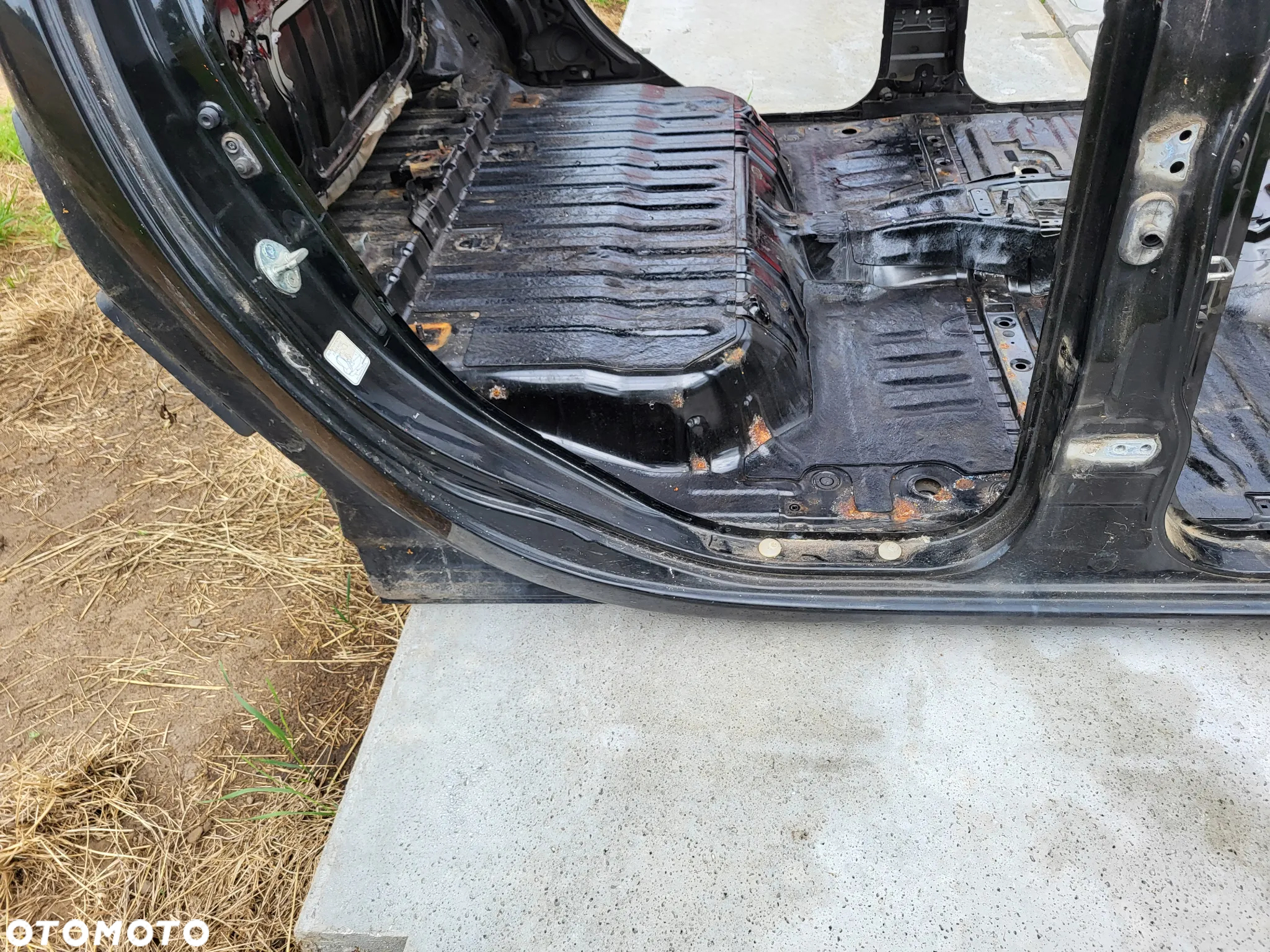 Mitsubishi L200 IV Próg Słupek Lewy Prawy - 3