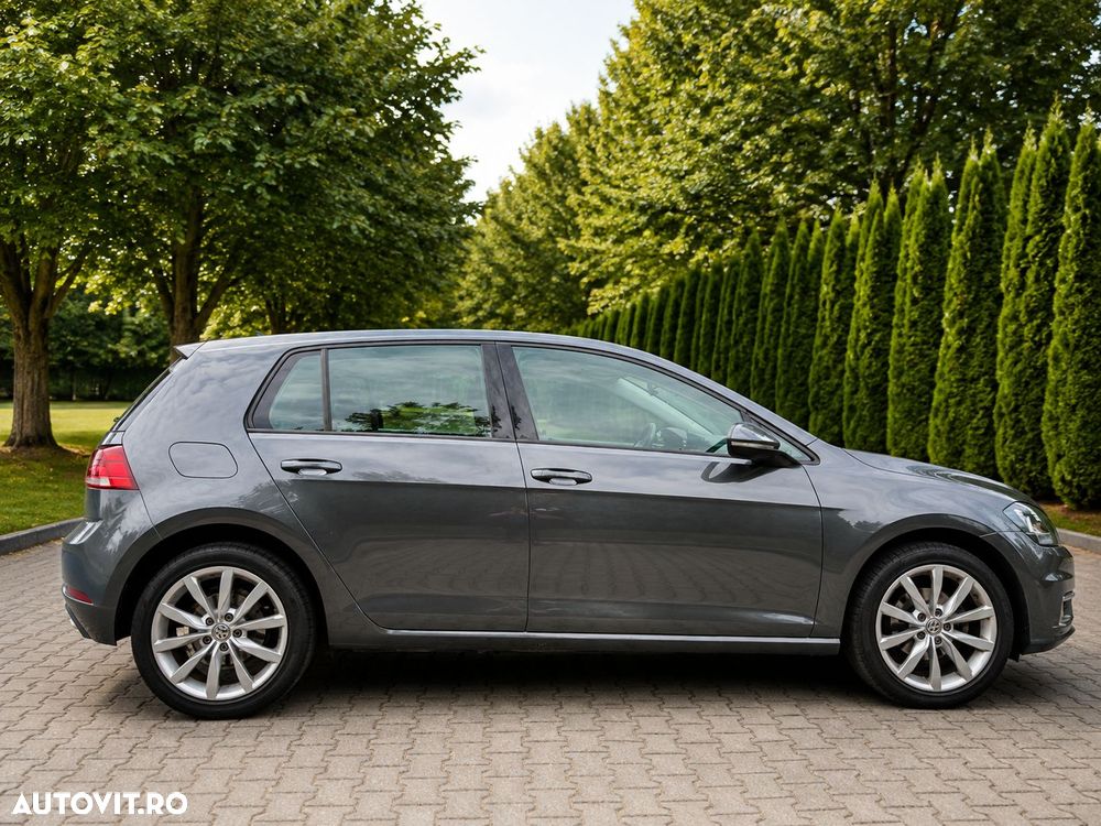 Volkswagen Golf 1.0 TSI Comfortline - 5