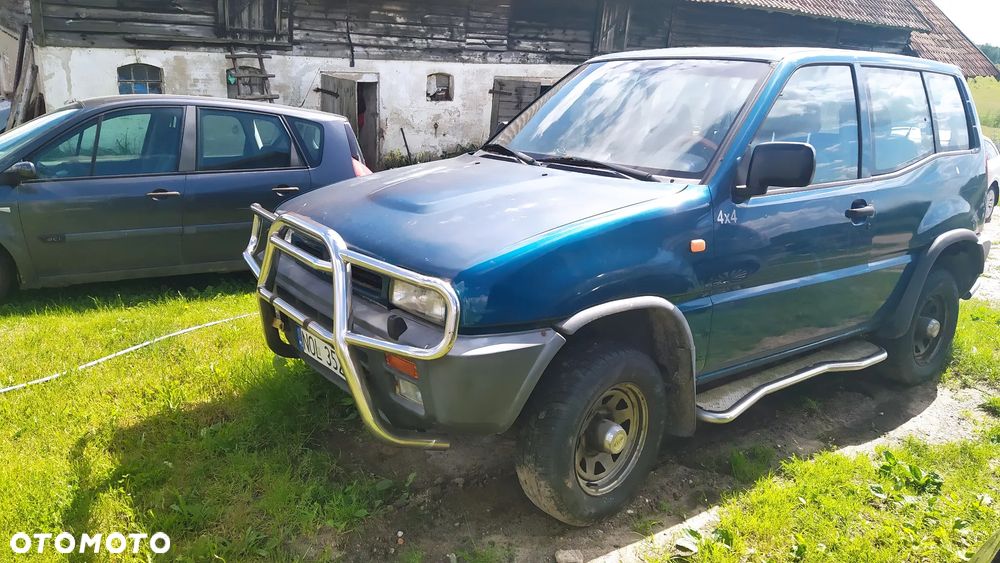 Nissan Terrano - 3
