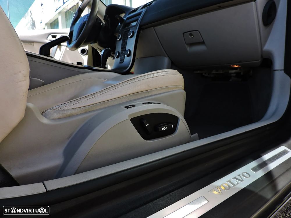 Volvo C70 D5 Aut. Momentum - 5