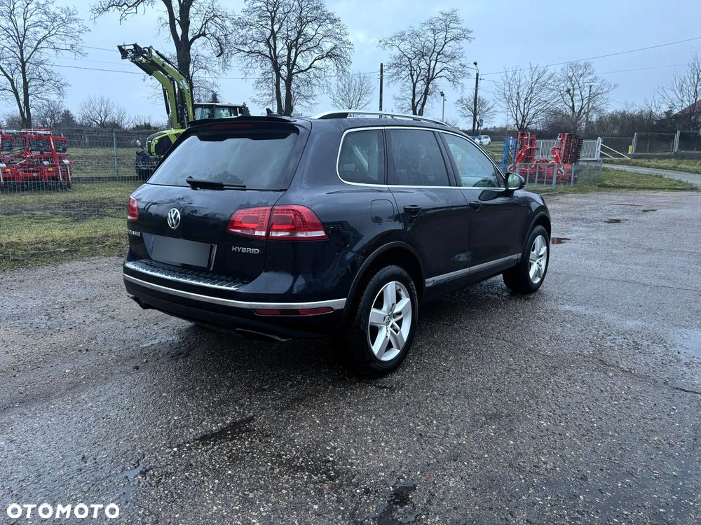Volkswagen Touareg 3.0 Automatik Exclusive - 4