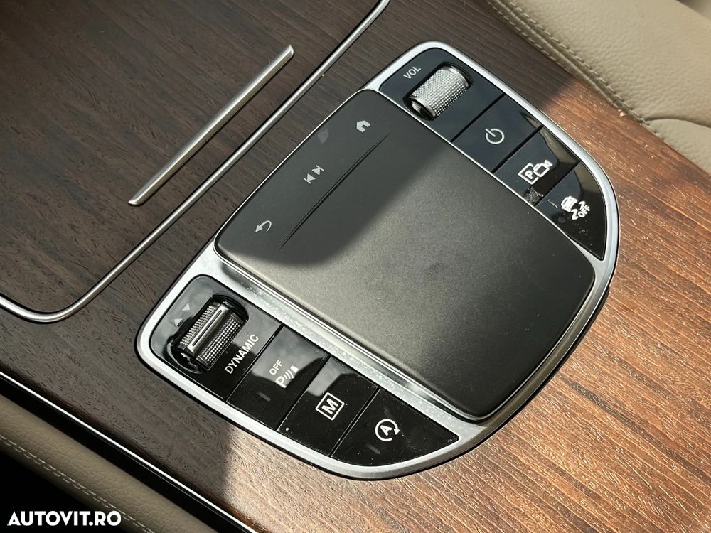 Mercedes-Benz GLC 200 4MATIC MHEV - 22