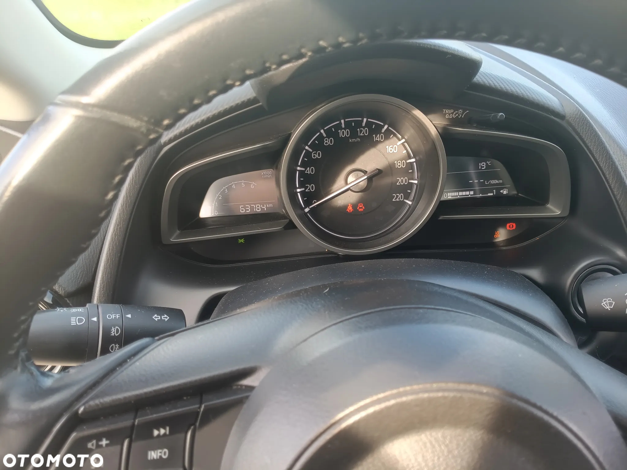 Mazda 2 - 23