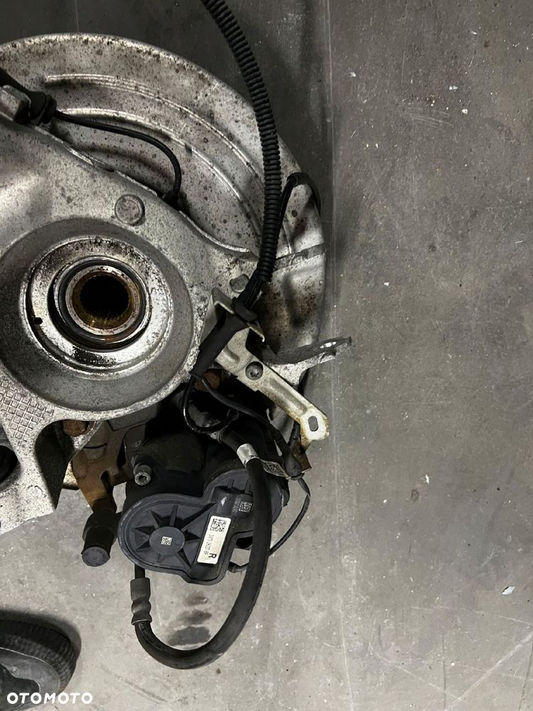 ZWROTNICA ZAWIESZENIE ZACISK TYŁ PRAWY RANGE ROVER VELAR L560 2.0i BENZYNA - 4
