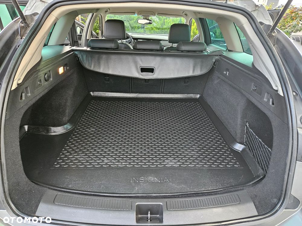 Opel Insignia 1.6 CDTI EcoFLEX S&S - 12