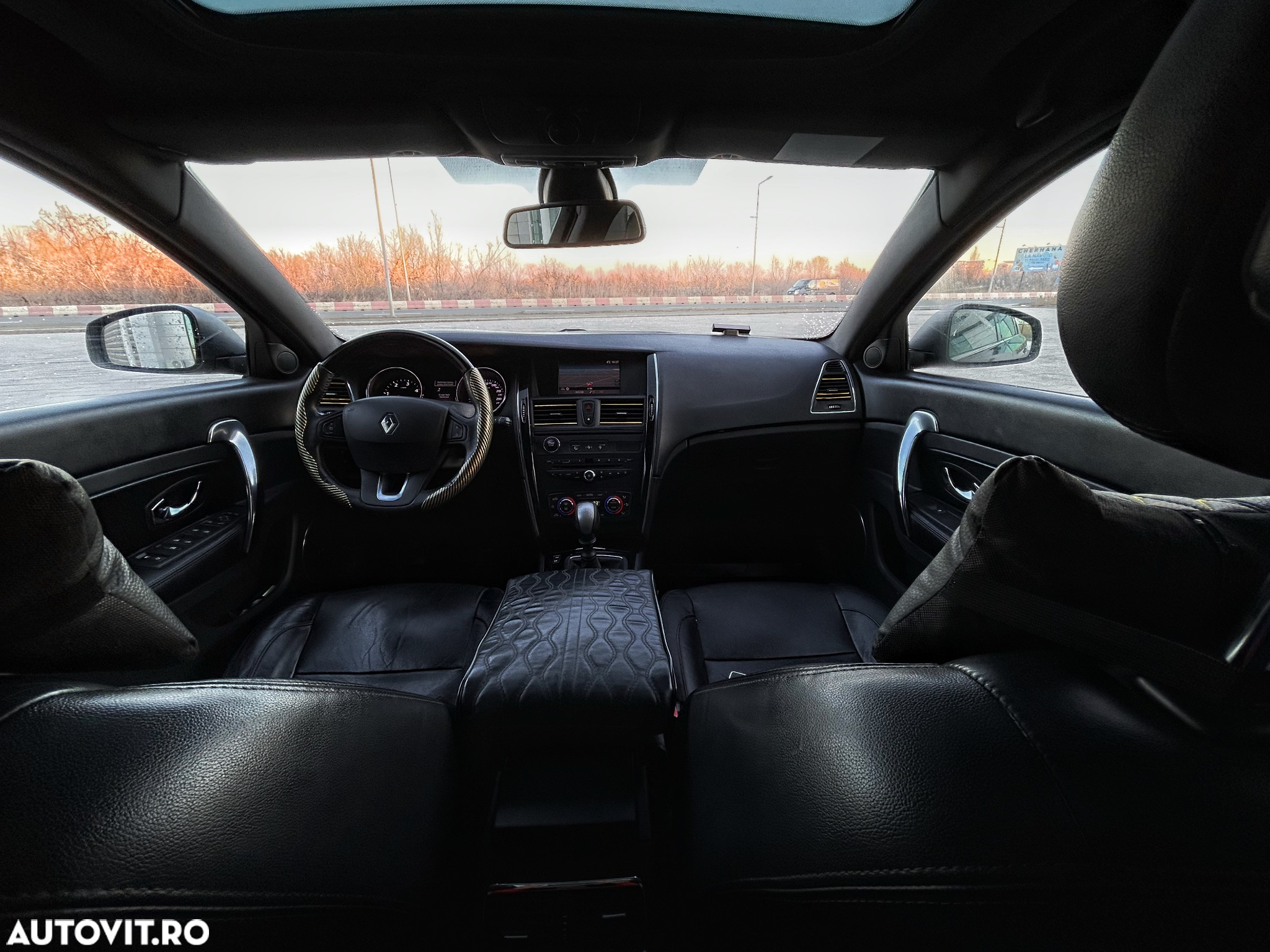 Renault Latitude 2.0 dCi Initiale - 7