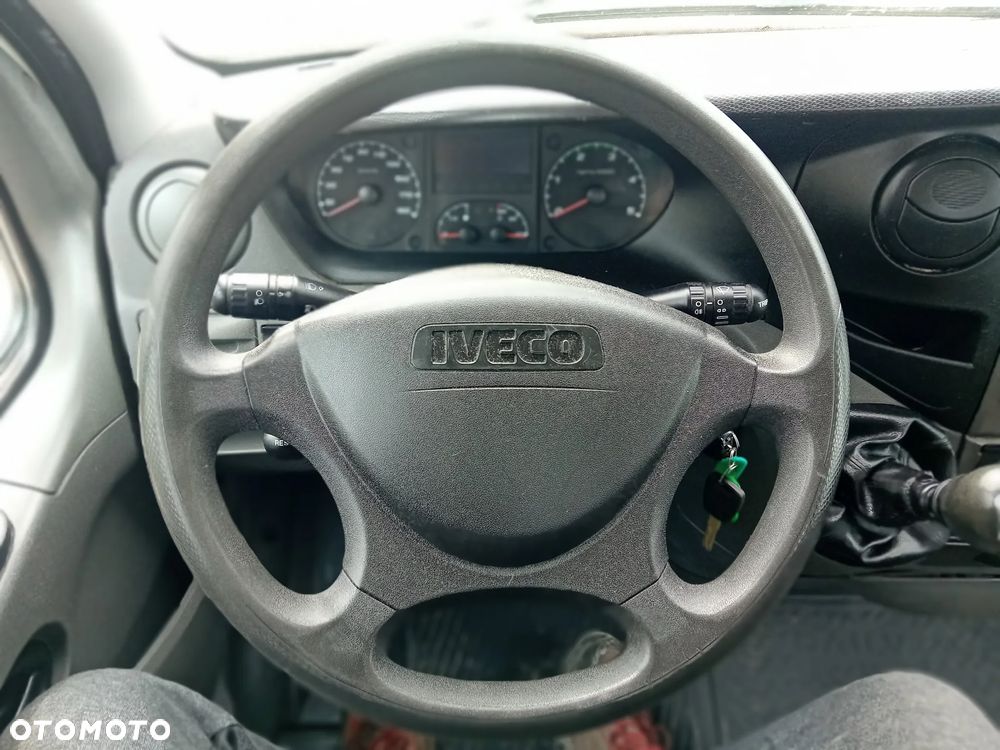 Iveco 35C15 - 17