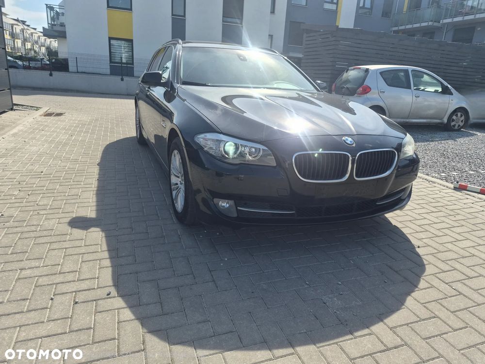 BMW Seria 5 520d - 3