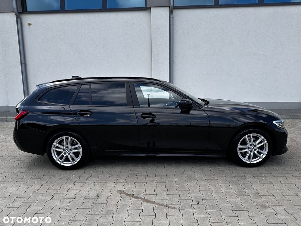 BMW Seria 3 320d xDrive Advantage sport - 17