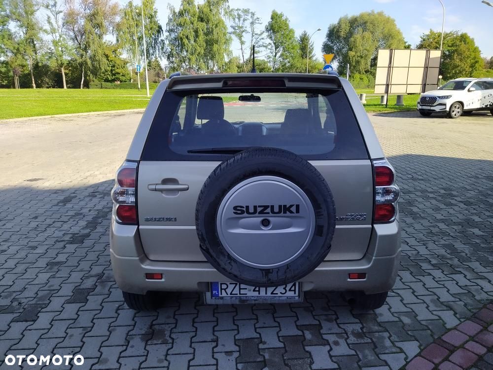 Suzuki Grand Vitara 1.6 Comfort - 7