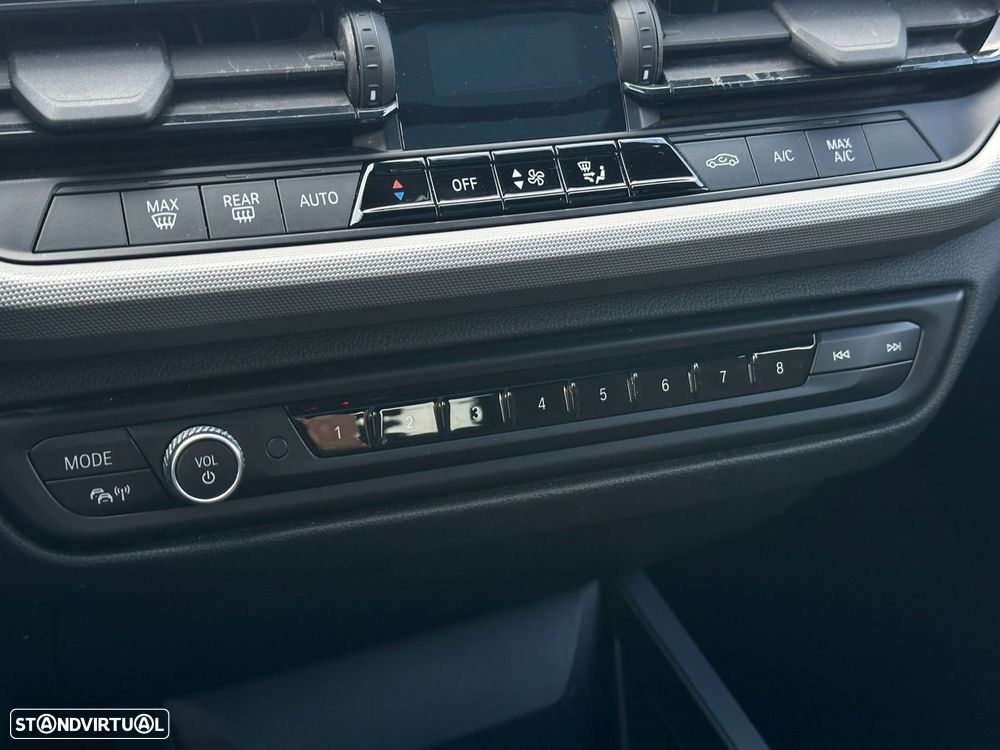 BMW 116 d Pack M Auto - 24