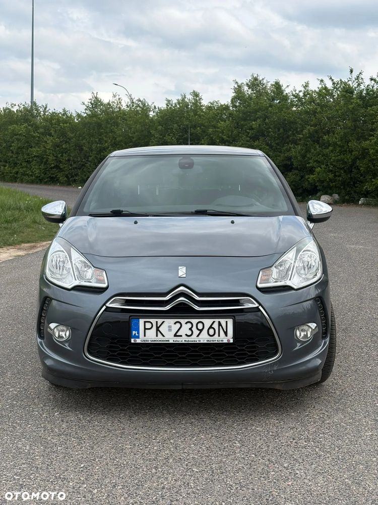 Citroën DS3 1.6 HDi SoChic - 4