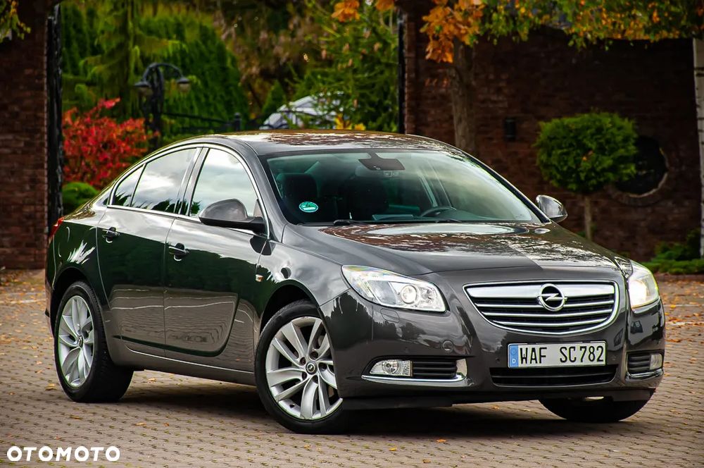 Opel Insignia - 16