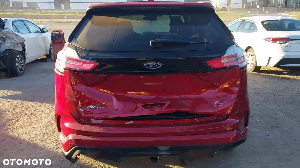 Ford Edge - 7