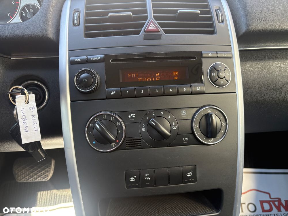 Mercedes-Benz Klasa B 150 Autotronic - 25
