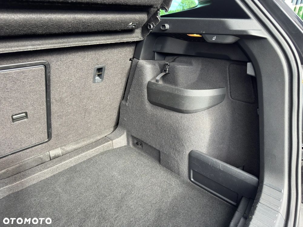 Skoda Karoq 1.6 TDI SCR DSG Ambition - 36