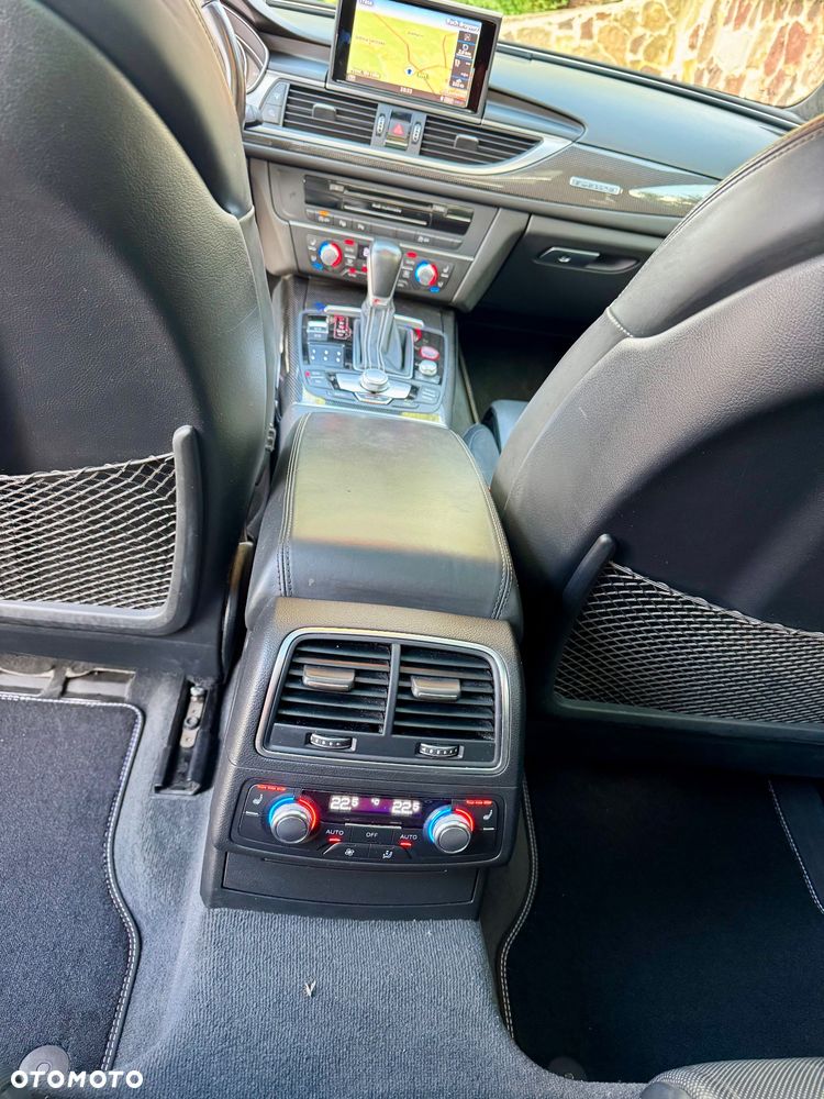 Audi S6 Avant - 21