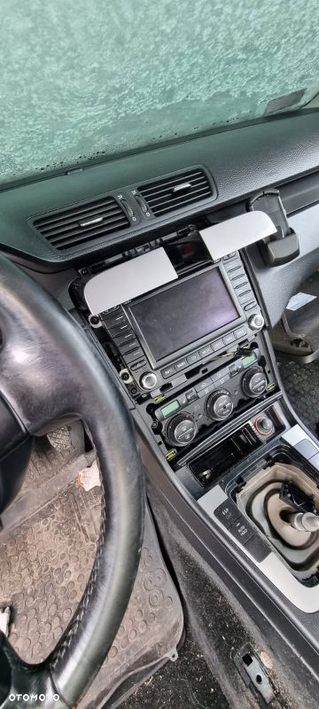 RADIO FABRYCZNE NAWIGACJA GPS VW PASSAT B6 - 1
