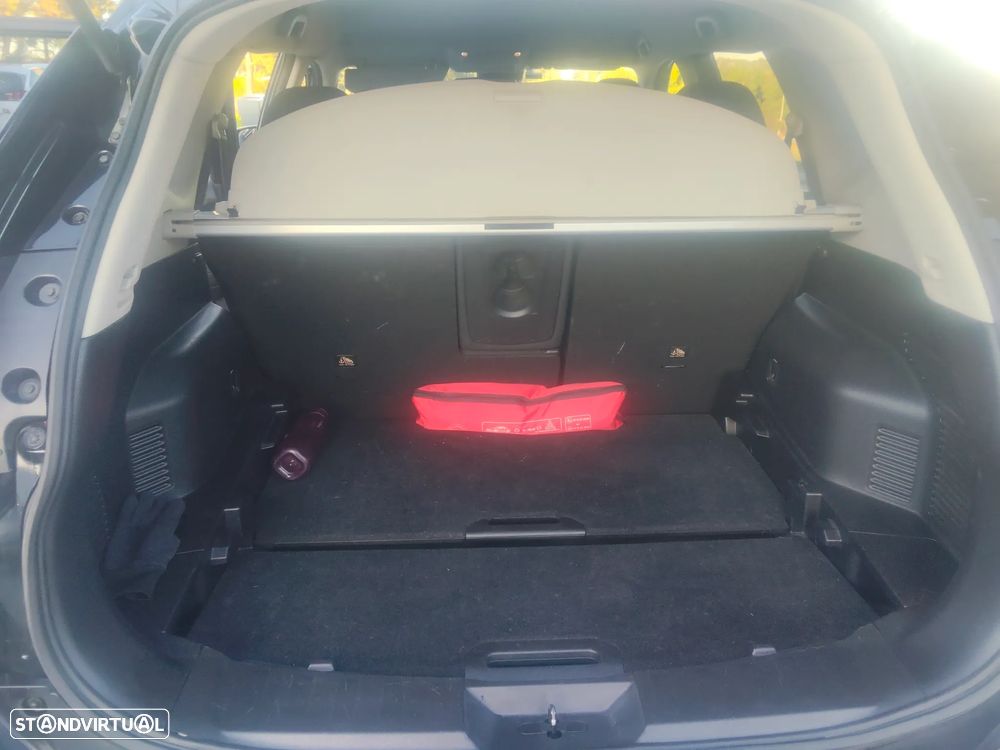 Nissan X-Trail 1.3 DIG-T N-Tec DCT - 9