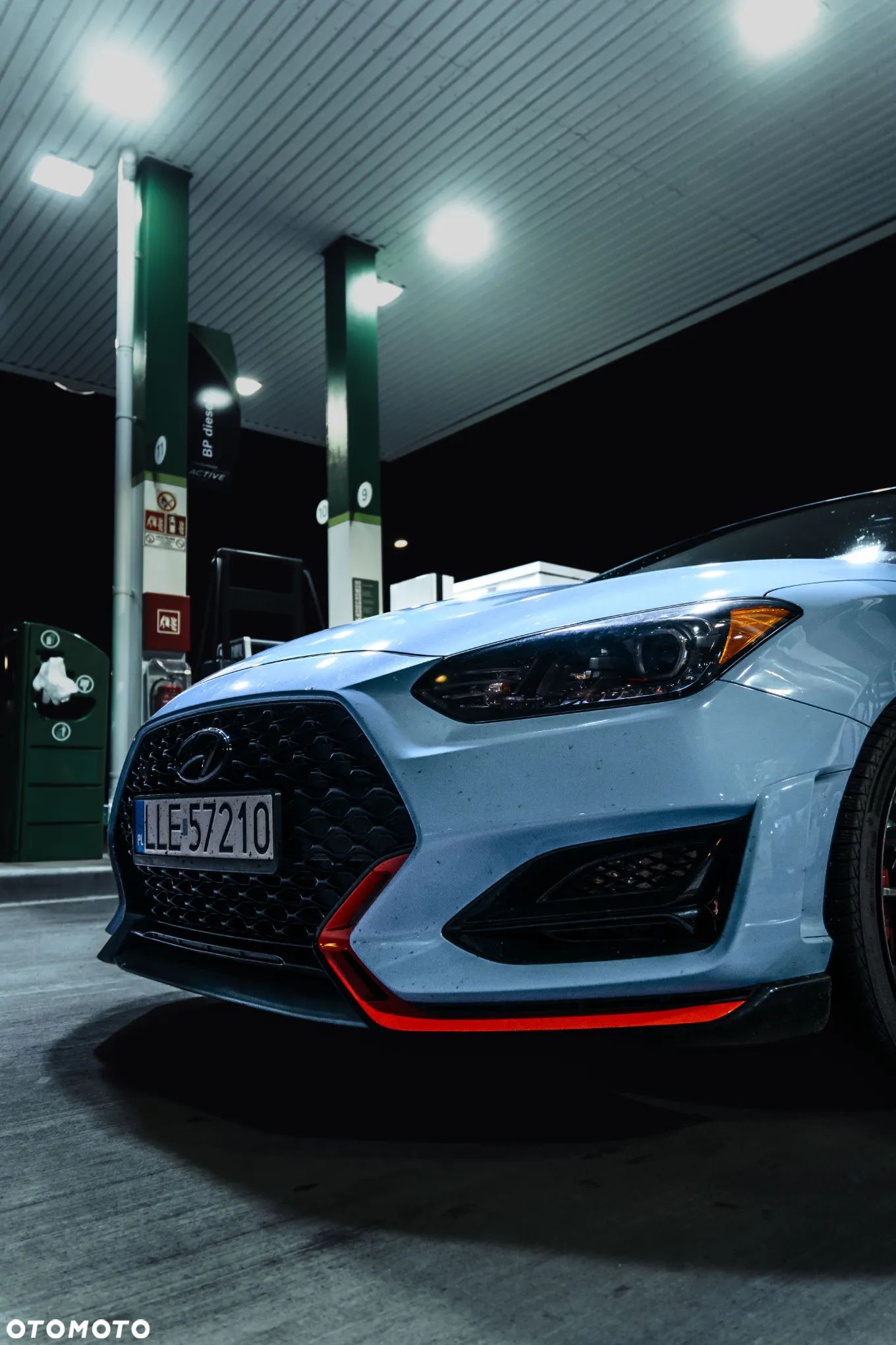 Hyundai Veloster - 1