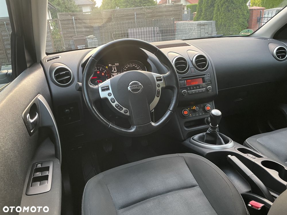 Nissan Qashqai 2.0 Acenta - 24