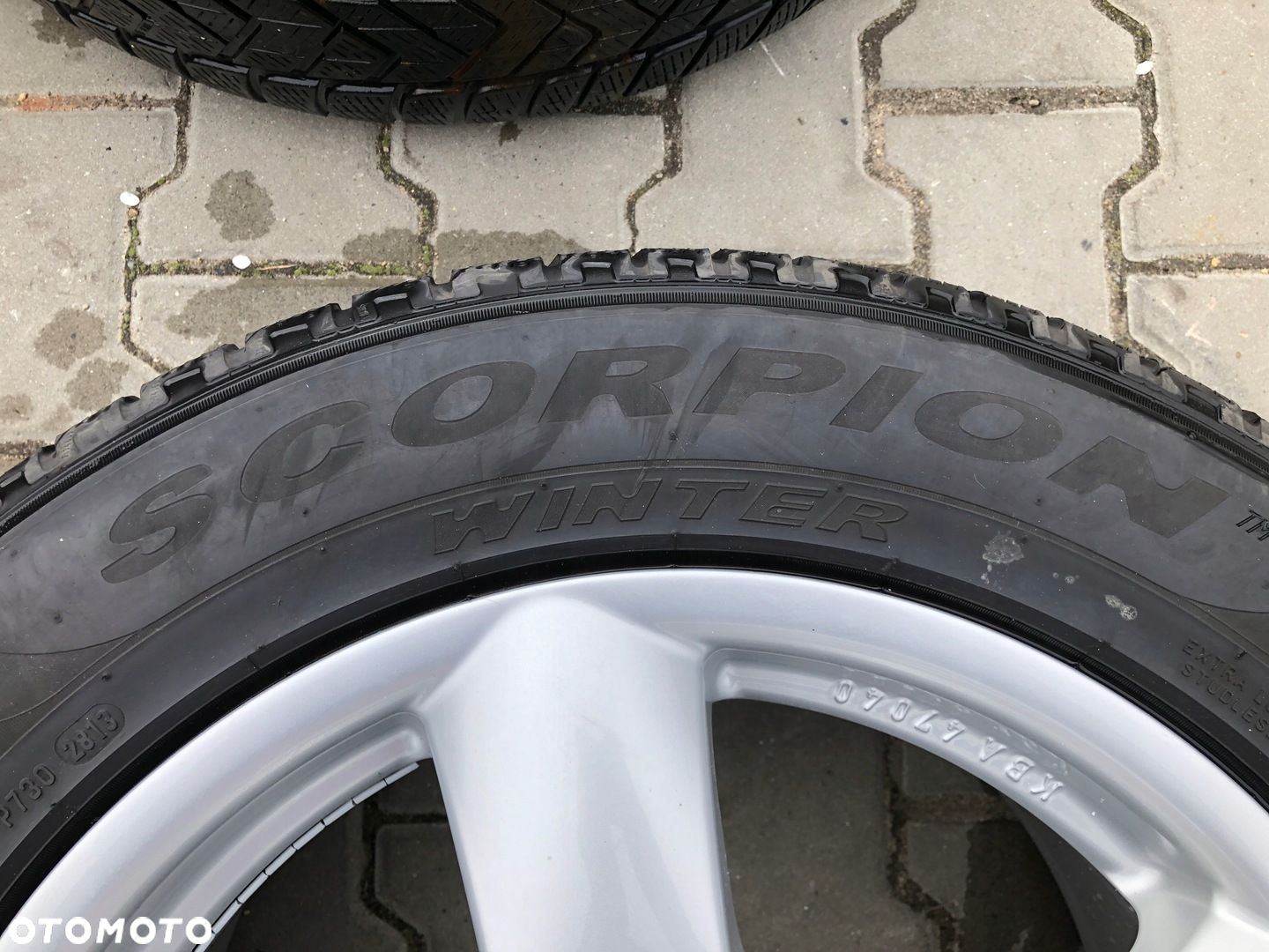 KOŁA Q7 TOUAREG CAYENNE 235/60/R18 PIRELLI RIAL - 7