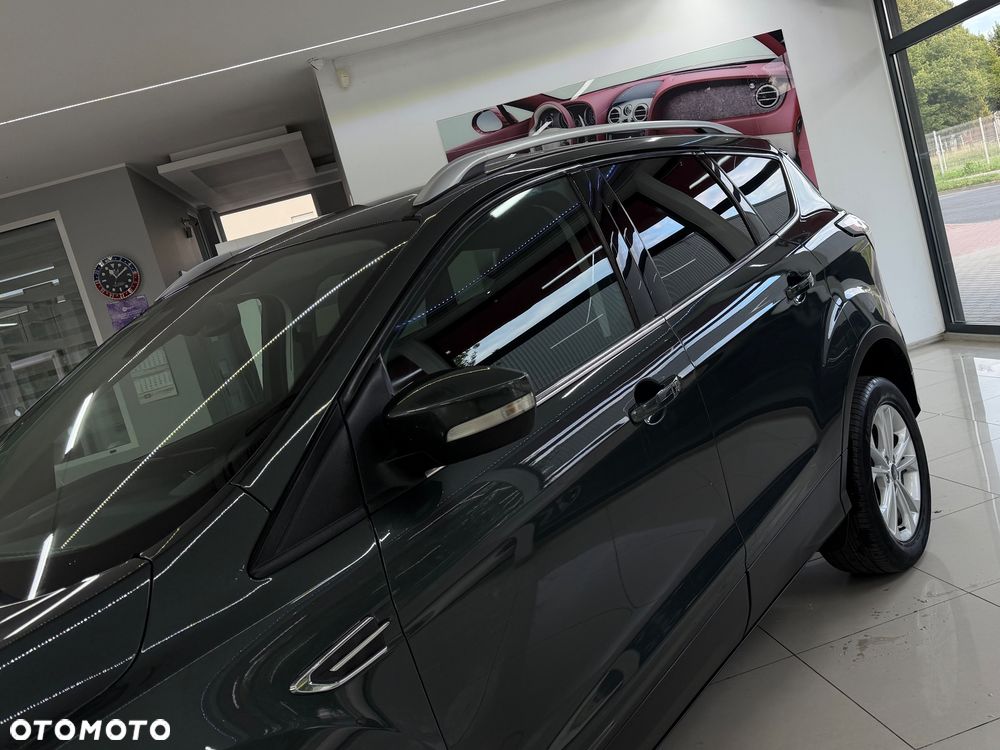 Ford Kuga 1.5 TDCi 2x4 Titanium - 19