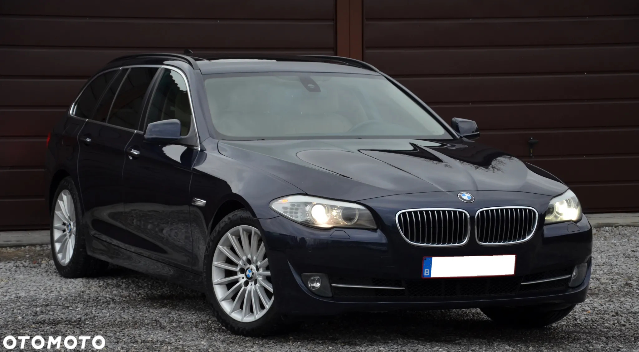 BMW Seria 5 520d Touring - 2