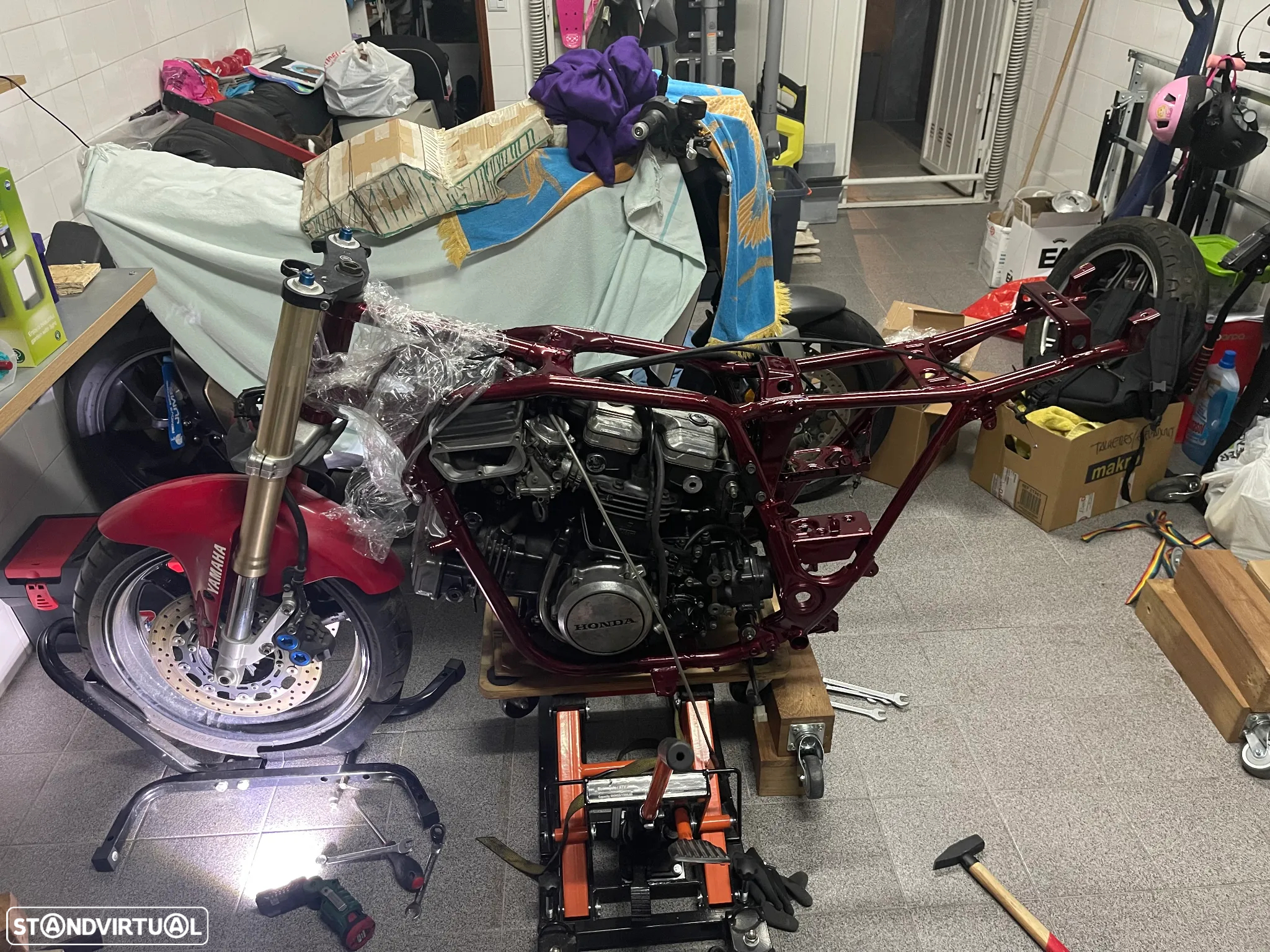 Honda VF Honda VF750 V45 SABRE - 10
