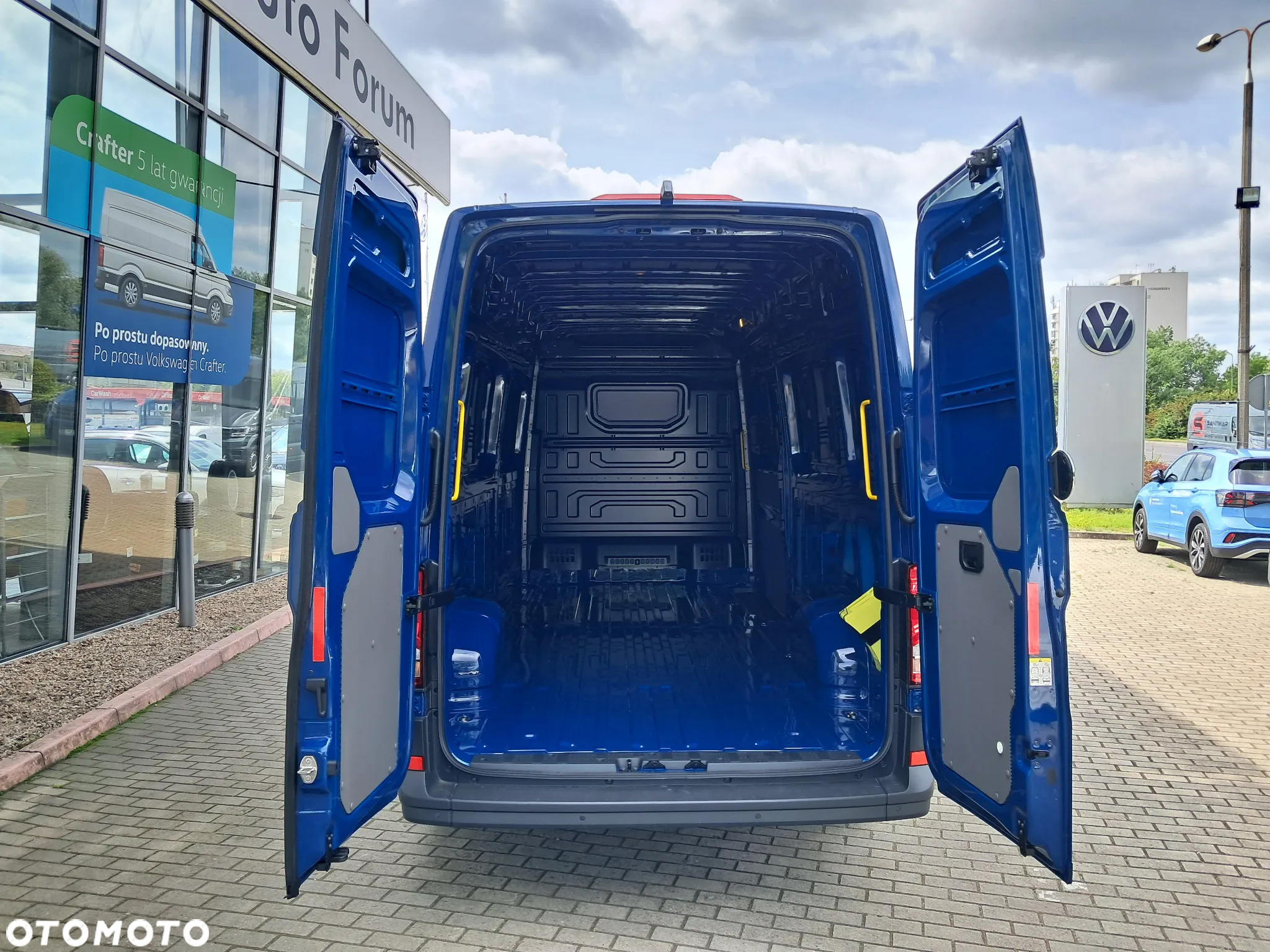 Volkswagen Crafter - 11