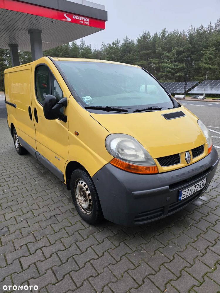 Renault Trafic - 2