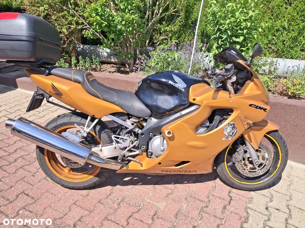 Honda CBR - 2